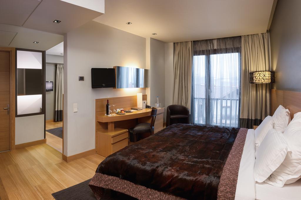 Esperos Palace Luxury & Spa Hotel 카스토리아 외부 사진