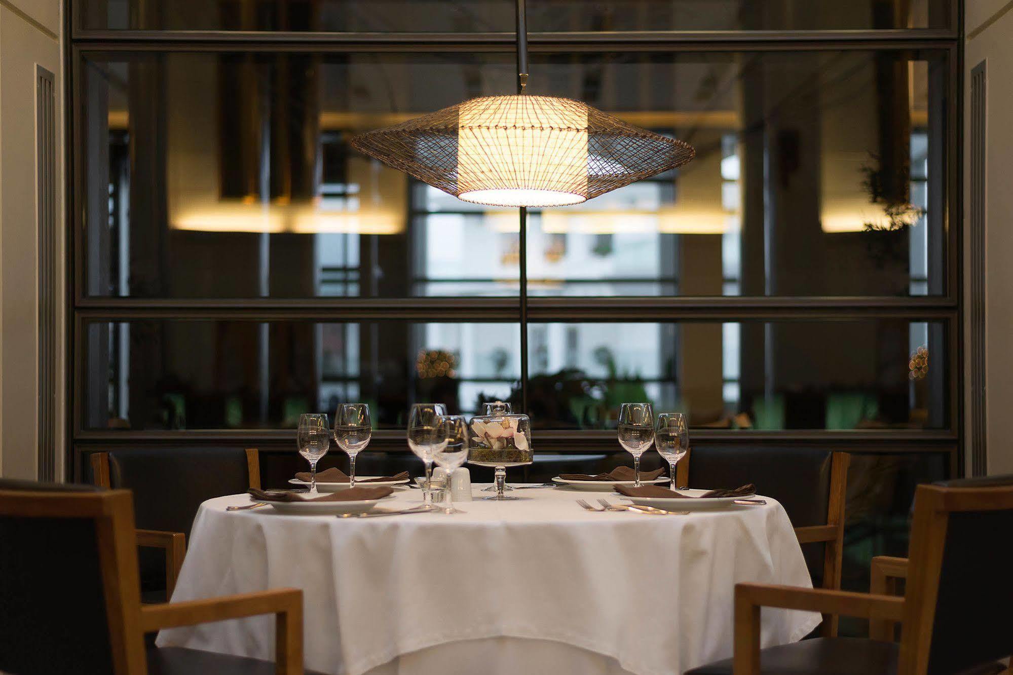 Esperos Palace Luxury & Spa Hotel 카스토리아 외부 사진