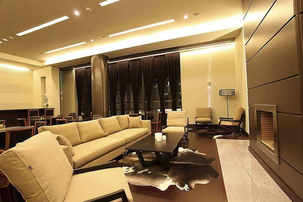 Esperos Palace Luxury & Spa Hotel 카스토리아 외부 사진
