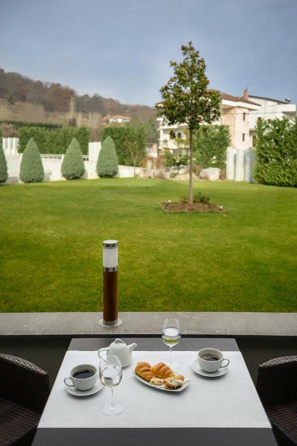 Esperos Palace Luxury & Spa Hotel 카스토리아 외부 사진